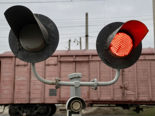 Железнодорожный переезд в Заводском районе будет временно закрыт 21 марта