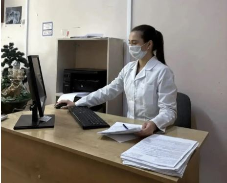 Студенты-целевики проходят практику в районных больницах