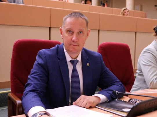 Депутат рассказал о двойных стандартах противников строительства новой школы