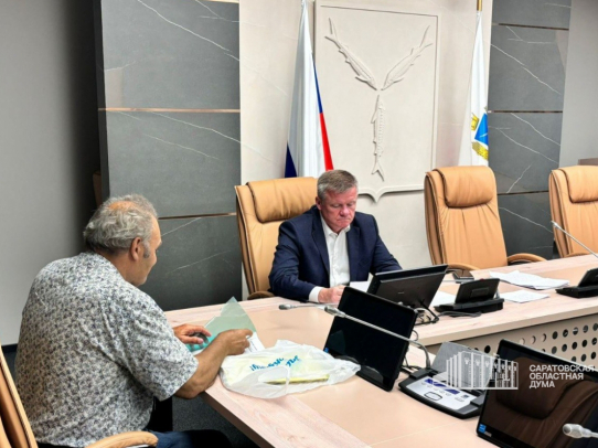 Михаил Исаев провел прием граждан в областной Думе
