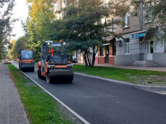 По улице Бахметьевская в Саратове ремонтируют автомагистрали