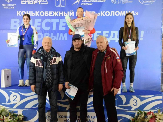 Саратовская спортсменка завоевала бронзовую медаль на Всероссийских соревнованиях по конькобежному спорту