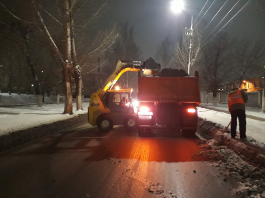 В ночь на четверг в уборке города будут задействованы 153 спецмашины