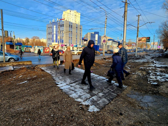 Реконструкция «тройки»: оборудованы переходы через пути для пешеходов