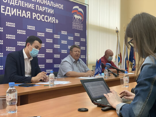 Николай Панков отметил, что своими поступками оппозиция все больше отдаляется от жителей