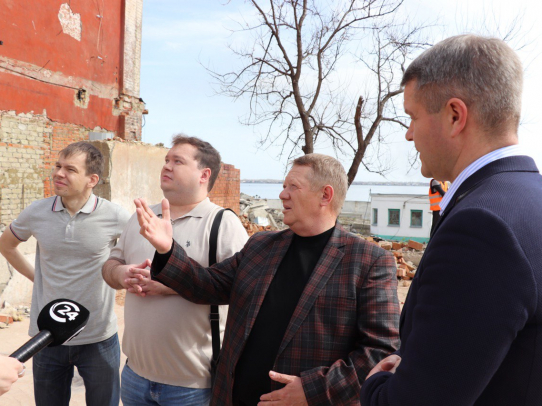 Панков: В Саратове продолжается реконструкция административного здания мельницы Рейнеке
