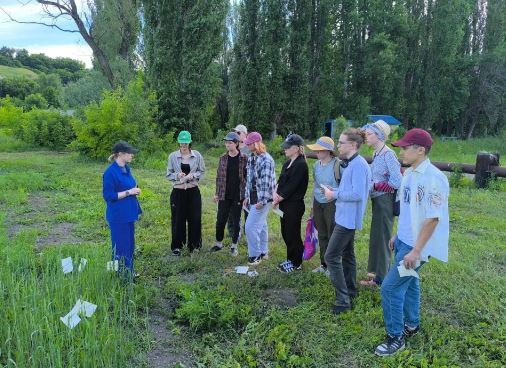 Студенты аграрных специальностей проходят производственную практику на предприятиях АПК