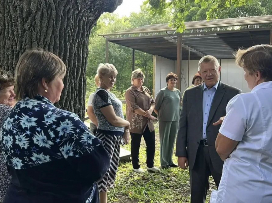 Панков инициировал проверку подрядчика, затянувшего строительство ФАПов