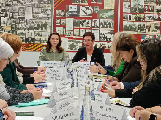 Юлия Литневская провела выездное рабочее совещание, посвященное школьным музеям