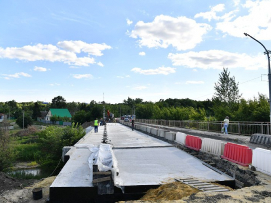 Начался ремонт моста через реку Аткара на въезде в Аткарск 