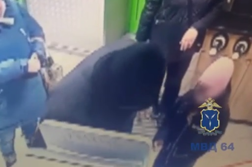 Саратовец подозревается в краже денежных средств в отделении банка