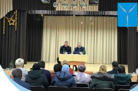 Михаил Исаев встретился с жителями поселка Красный Октябрь