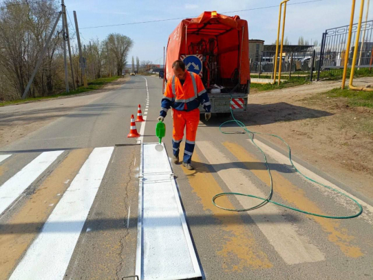 В Саратове продолжаются работы по благоустройству