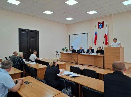 Глав районов призвали взять под личный контроль подготовку к зиме