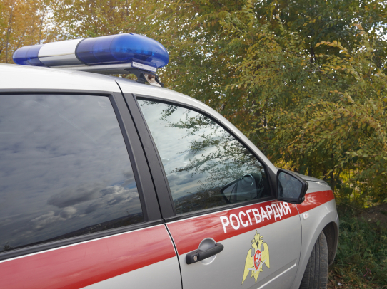 Саратовские росгвардейцы помогли родителям найти потерявшуюся школьницу