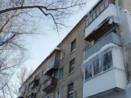 В Саратове продолжается контроль за уборкой дворовых территорий