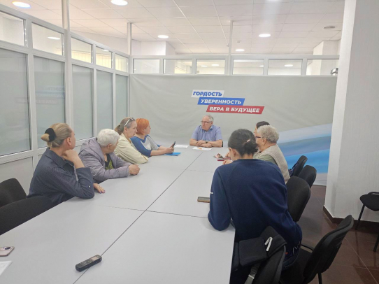 Сергей Овсянников провел прием граждан
