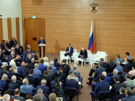 «Единая Россия» подвела итоги работы фракции в весеннюю сессию Госдумы