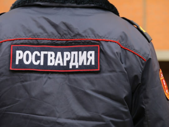 В Саратове сотрудники Росгвардии задержали гражданина, подозреваемого в грабеже