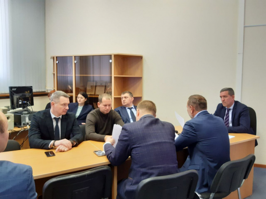 В облдуме обсудили вопросы переселения граждан из аварийного жилищного фонда