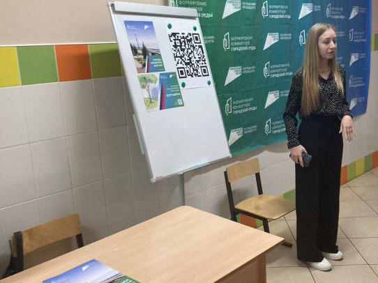 Член УИК № 195 опровергла раздачу газет на участке