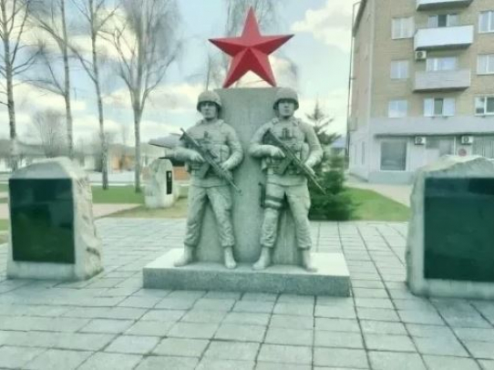 Жителям региона предлагают проголосовать за благоустройство 7 мемориалов и памятных мест