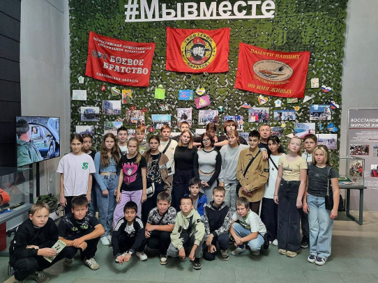 Более 900 человек посетили новую выставку в музее СВО
