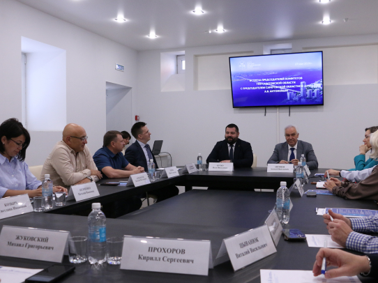 Алексей Антонов провел встречу с представителями бизнес-сообщества