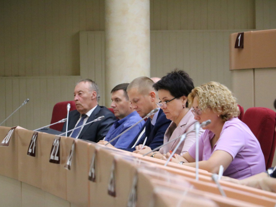 Депутаты облдумы призвали муниципалитеты усилить работу с будущими целевиками