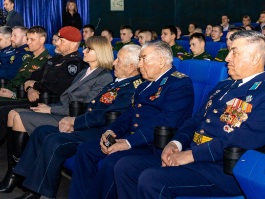 Герои разных эпох встретились с молодёжью