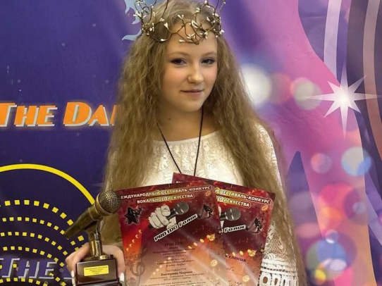 Саратовская вокалистка стала победителем Международного фестиваля-конкурса «PRO100 Голос»