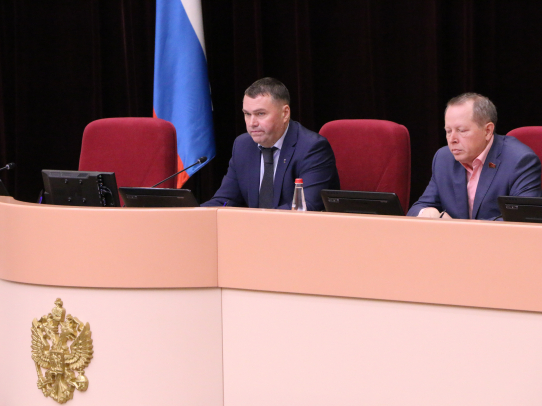 Депутаты призвали ТФОМС разобраться с расходами на медпомощь вне Саратовской области
