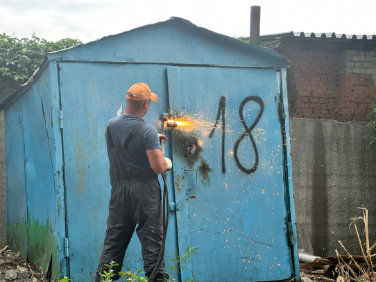 В Заводском районе демонтировали 100 незаконных гаражей