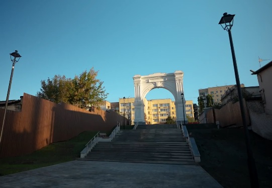 Новый спуск к Волге от Триумфальной арки открыт для саратовцев