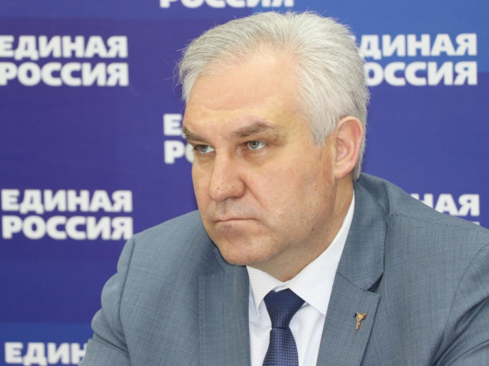 Выборы 2024: Алексей Антонов поблагодарил жителей районов области за оказанное доверие кандидатам от партии «Единая Россия»