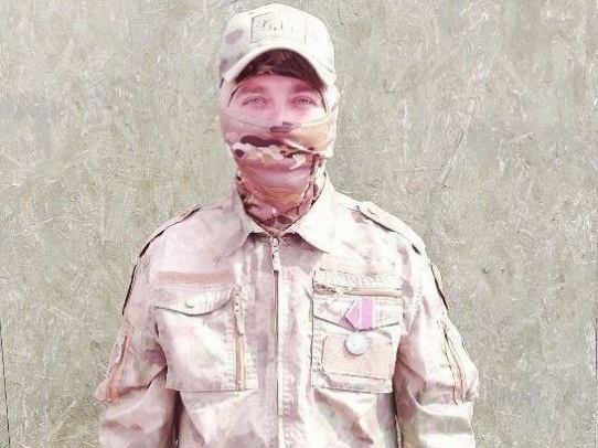 Участник СВО из Саратова награждён медалью Суворова