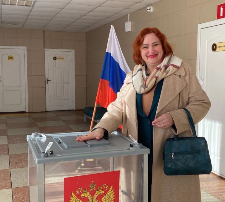 Елена Манова: Мы все в ответе за будущее страны