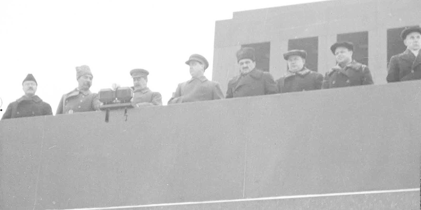 Это интересно: Памятная дата военной истории России - 7 ноября 1941 года