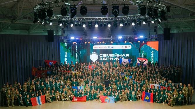 «Семейная зарница»: в Волгоградской области дан старт финалу, где выступает саратовская семья