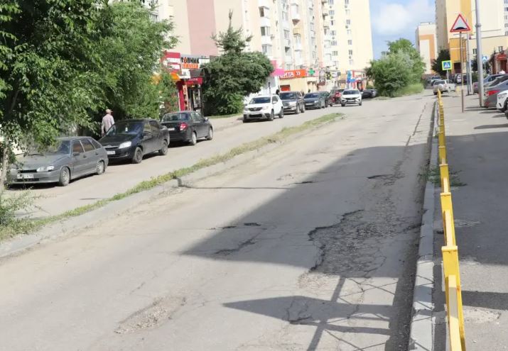 Панков поможет жителям «Авиатора» передать дорогу на баланс района