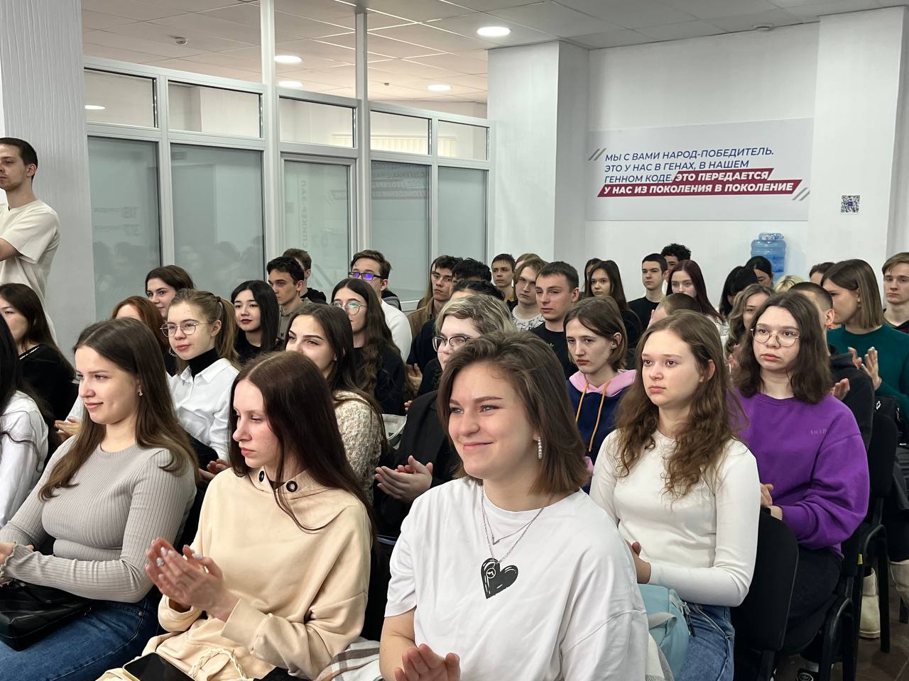 Дмитрий Парамонов рассказал саратовским студентам как стать бойцом студотрядов Дмитрий Парамонов рассказал саратовским студентам как стать бойцом студотрядов