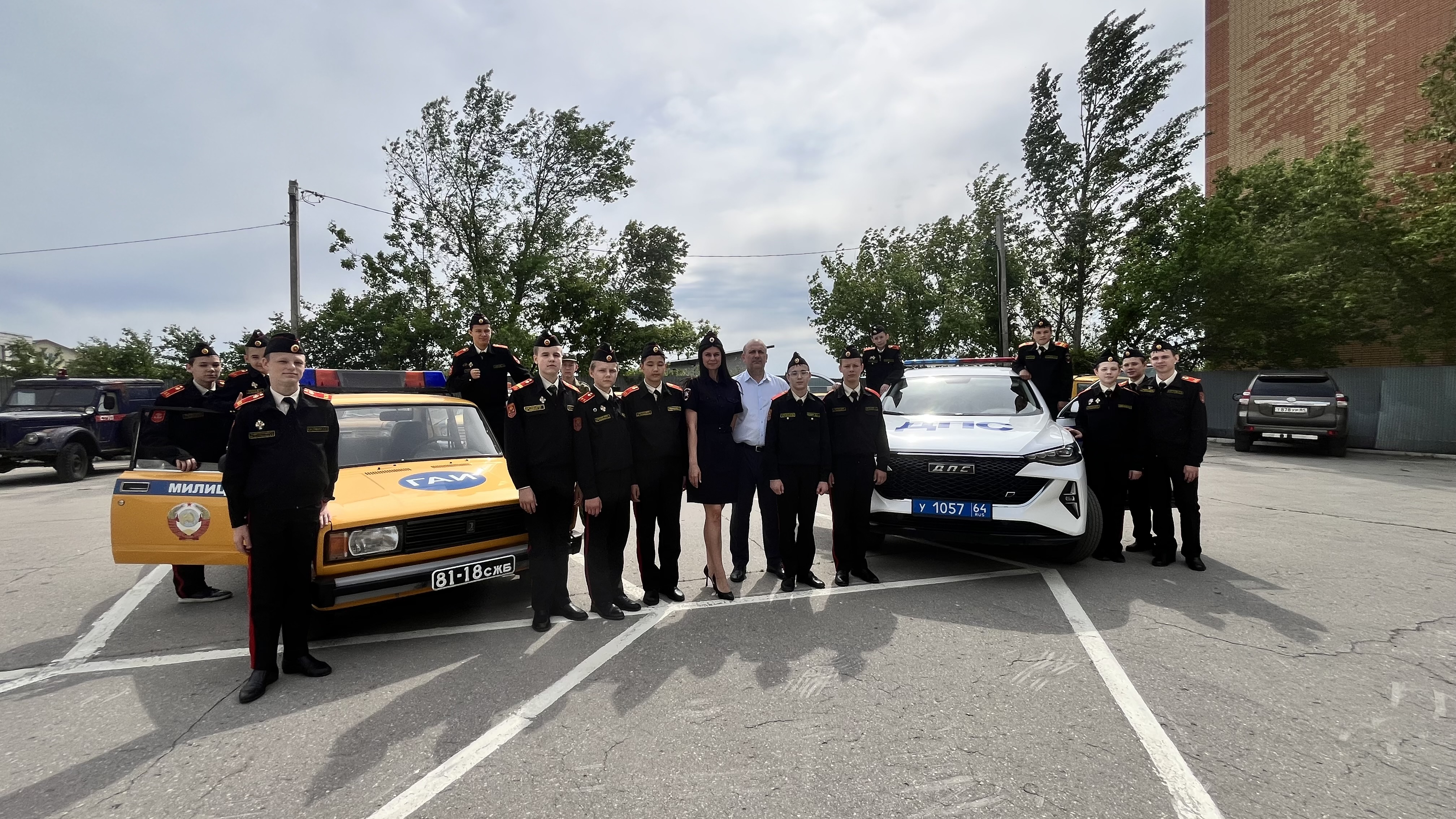 Автоинспекторы провели экскурсию для кадетов Автоинспекторы провели экскурсию для кадетов