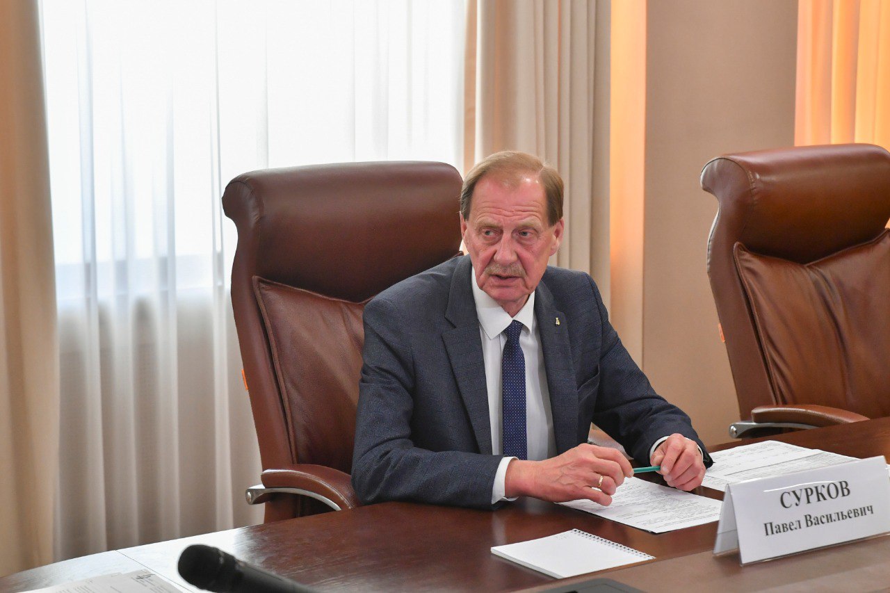 Глава региона Роман Бусаргин провёл рабочие встречи с главами муниципалитетов Глава региона Роман Бусаргин провёл рабочие встречи с главами муниципалитетов