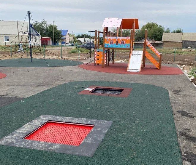 В селе Александров Гай появились 2 новых зоны отдыха